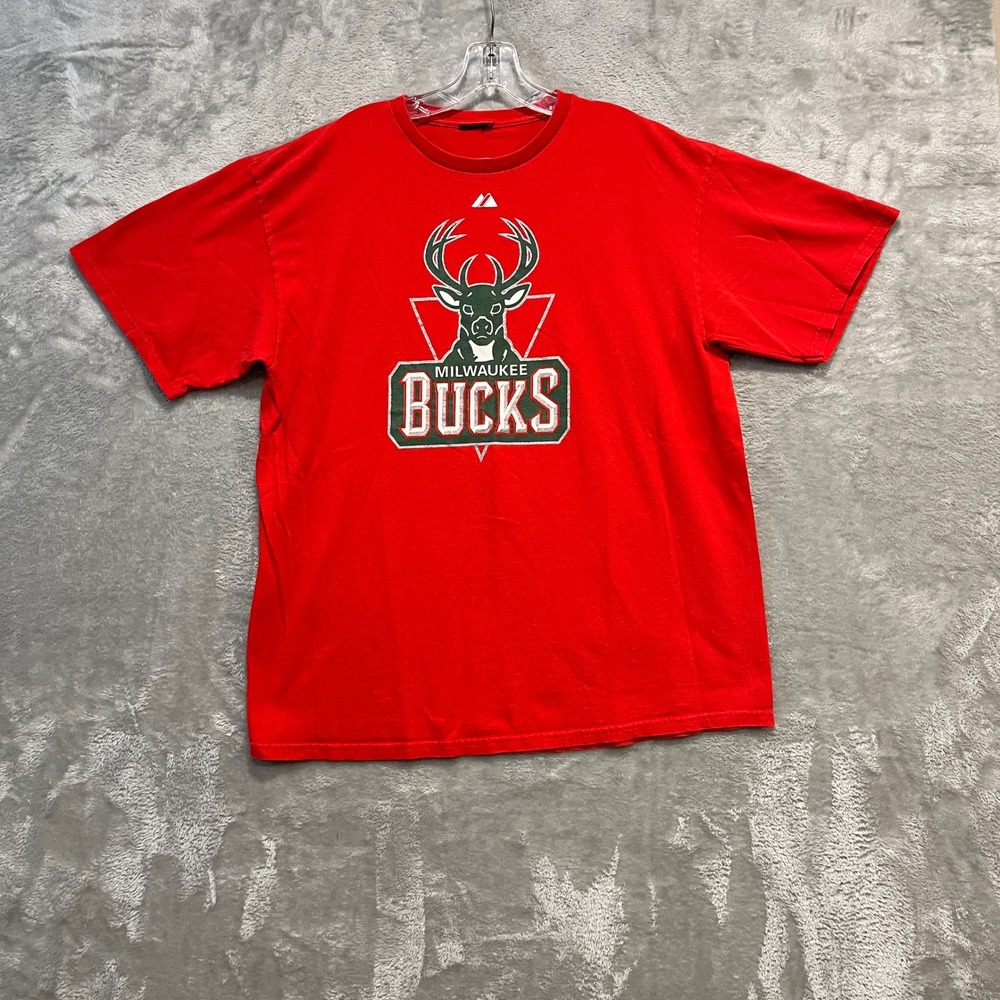 Majestic T-Shirt Mens XL Red Milwaukee Bucks Brandon Jennings 3 Graphic Tee